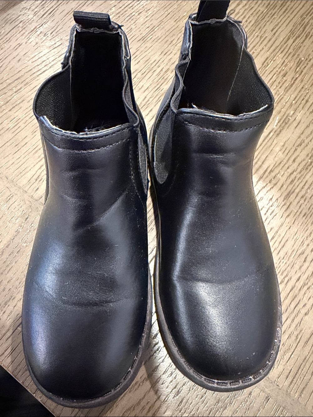 Classic boy's Black primark Boots - Sleek Slip-On Style